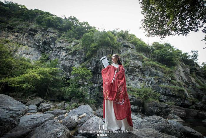 信阳市中心医院ECMO成功救治三例急危重症患者