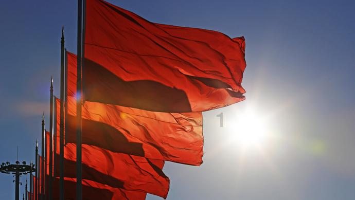 这名被拖欠工资的小吏,假装钦差大臣斩杀全省高官,无人发觉