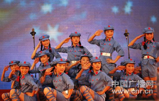 家里的黑色小甲壳虫怎么杀死?游戏画面